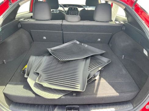 Certified 2021 Toyota Prius Prime LE w/ Carpet Mat Package (TMS) image 19