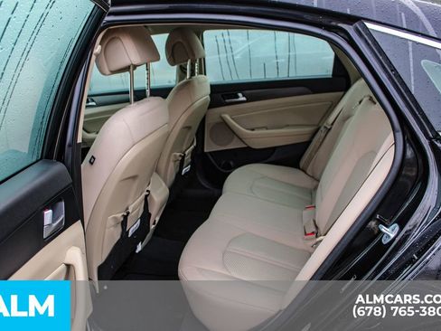 Used 2017 Hyundai Sonata Sport image 18
