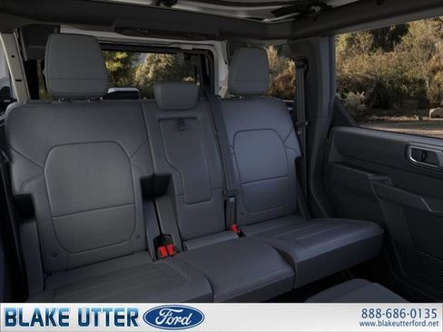 New 2026 Ford Bronco Outer Banks w/ Sasquatch Package AWD/4WD image 11