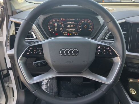 Used 2023 Audi Q4 e-tron Premium Plus w/ Premium Plus image 31