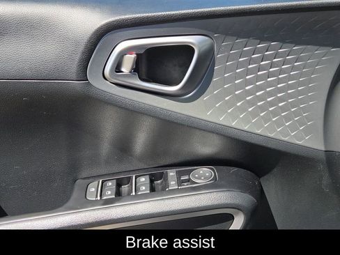 Used 2023 Kia Soul LX w/ Option Group 015 image 31