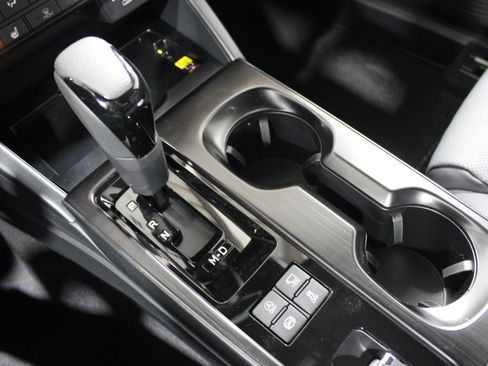 New 2026 Subaru Outback Touring XT image 17