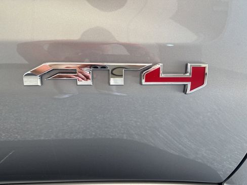 Used 2025 GMC Sierra 1500 AT4 w/ AT4 Premium Package AWD/4WD image 29