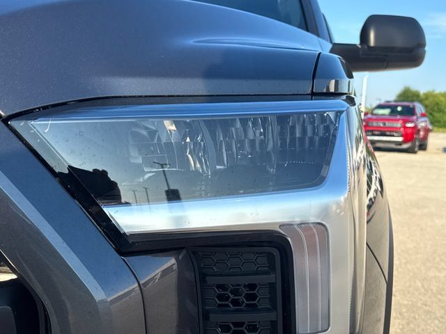 Used 2026 Toyota Tundra SR5 AWD/4WD image 10