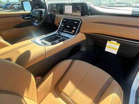 New 2026 Nissan Armada SL image 10