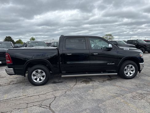 Used 2022 RAM 1500 Laramie AWD/4WD image 5