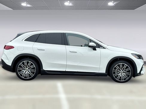 Certified 2023 Mercedes-Benz EQE 500 4MATIC SUV image 7