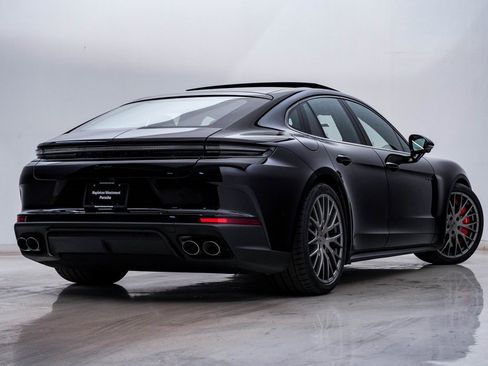 New 2026 Porsche Panamera Turbo image 11