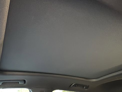 Certified 2025 Audi Q3 2.0T Premium image 11