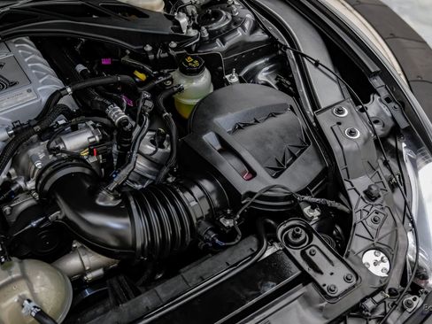 Used 2020 Ford Mustang Shelby GT500 w/ Technology Package RWD image 96