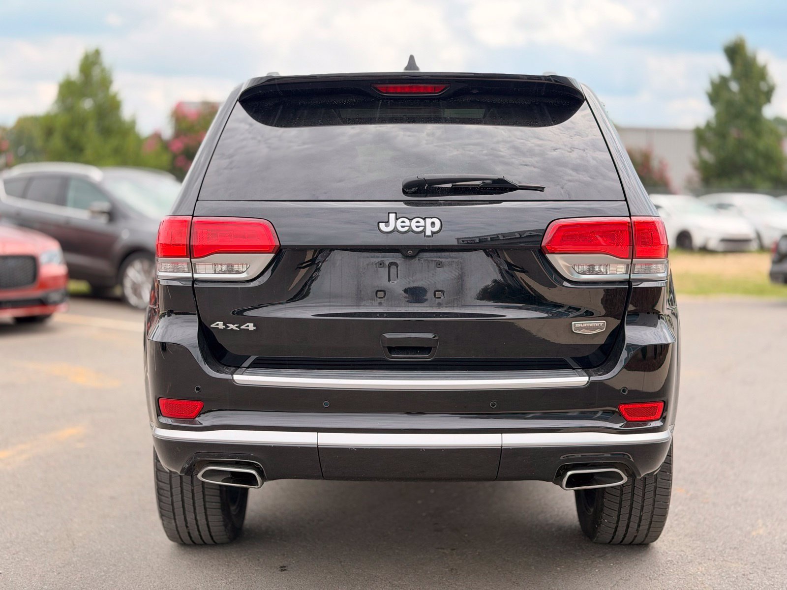 Used 2018 Jeep Grand Cherokee Summit w/ Platinum Series Group AWD/4WD image 11