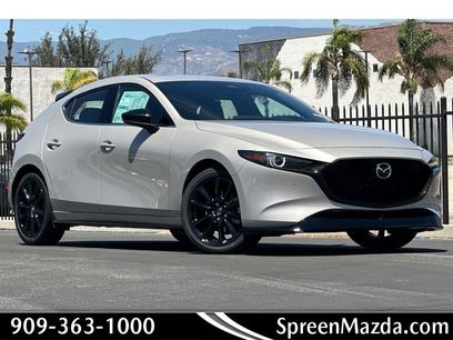 New 2025 MAZDA MAZDA3 Hatchback w/Premium Plus Pkg