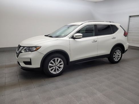 Used 2018 Nissan Rogue SV AWD/4WD image 2