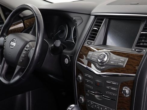Used 2020 Nissan Armada SL w/ Premium Package image 23