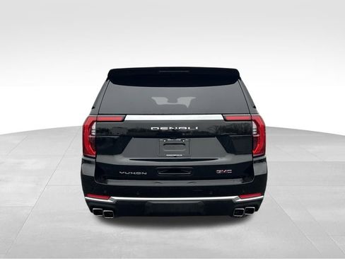 Used 2025 GMC Yukon Denali w/ Sun & Power Step Package image 19