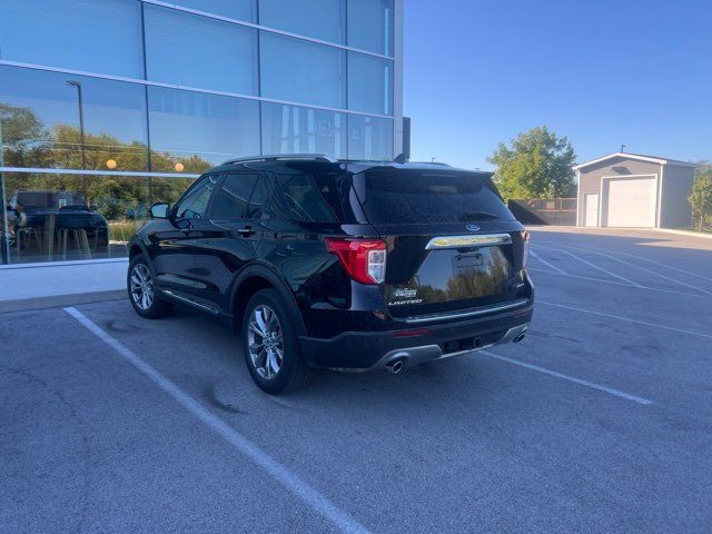 Used 2022 Ford Explorer Limited w/ Equipment Group 301A AWD/4WD image 7