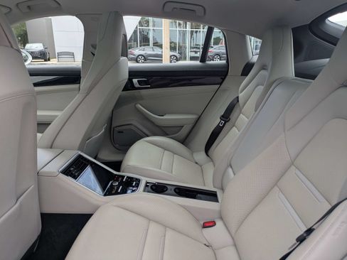 Used 2021 Porsche Panamera 4 w/ Premium Package AWD/4WD image 12