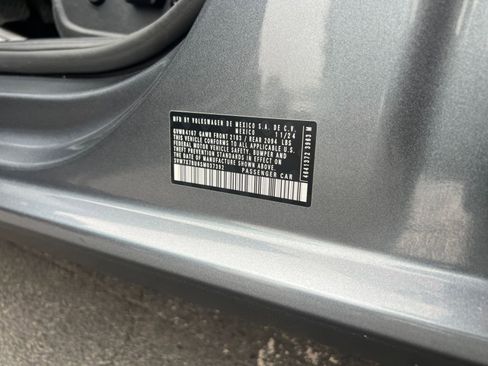 Used 2025 Volkswagen Jetta SE image 29