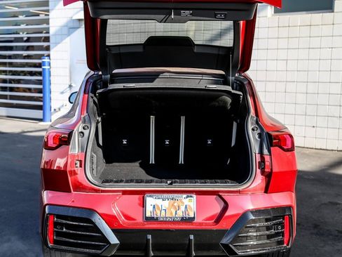 Used 2025 BMW X2 xDrive28i w/ Technology Package image 25