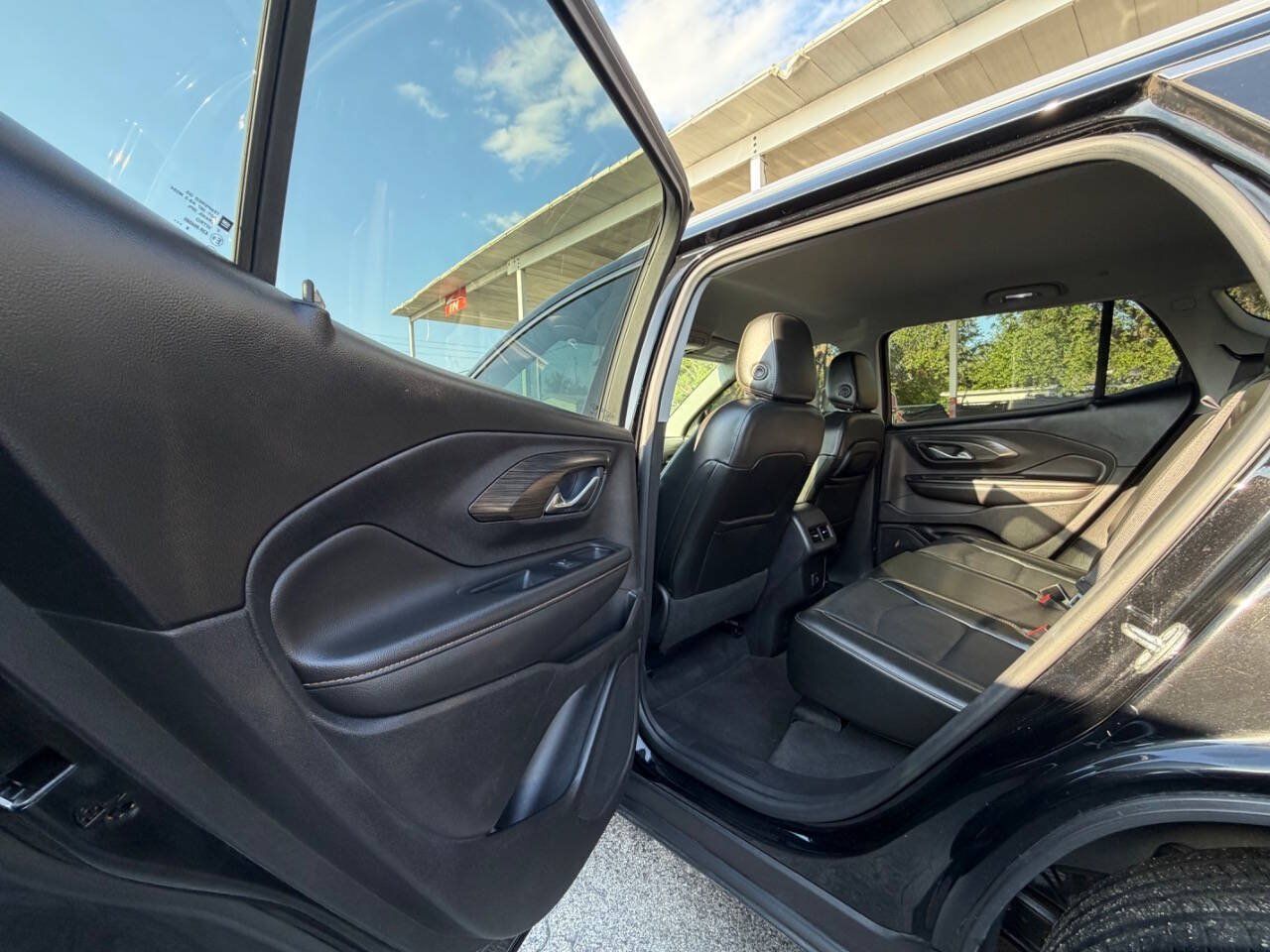 Used 2019 GMC Terrain SLT AWD/4WD image 14