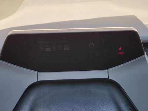 New 2026 Toyota Prius LE FWD image 11