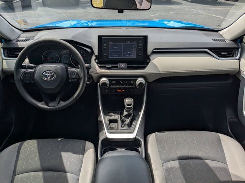 Used 2019 Toyota RAV4 XLE w/ Convenience Package image 15