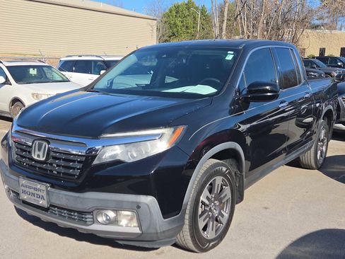 Used 2017 Honda Ridgeline RTL-E image 11