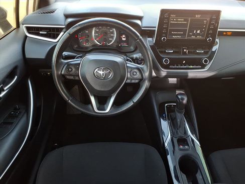 Used 2020 Toyota Corolla SE image 16