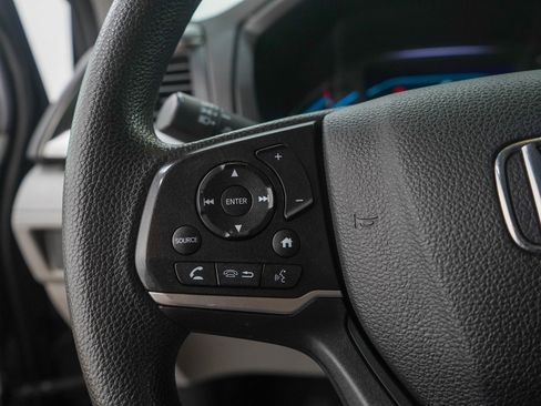 Used 2020 Honda Odyssey LX image 24