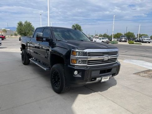 Used 2016 Chevrolet Silverado 2500 High Country w/ Duramax Plus Package AWD/4WD image 6