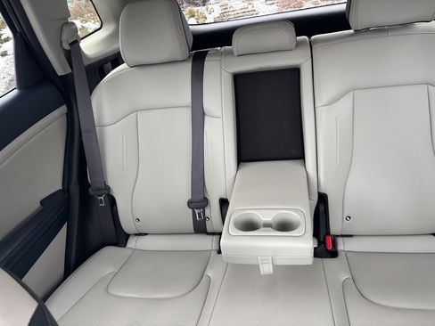 Used 2023 Kia Sportage EX image 25