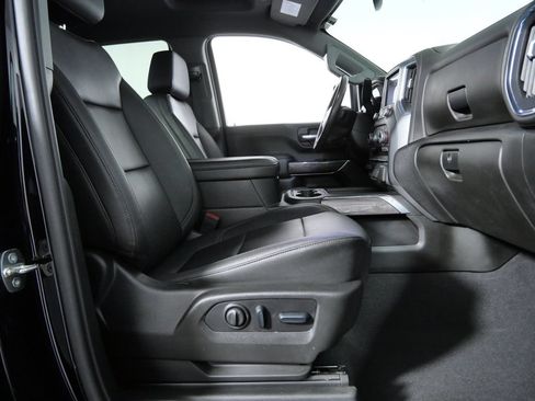 Used 2023 Chevrolet Silverado 2500 LTZ AWD/4WD image 14