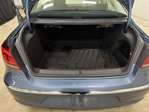 Used 2017 Volkswagen CC Sport image 32