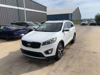 Used 2017 Kia Sorento EX image 1