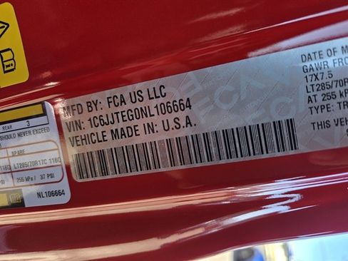 Used 2022 Jeep Gladiator Mojave image 13