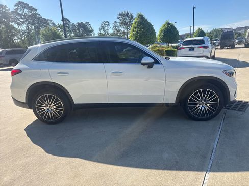 Certified 2026 Mercedes-Benz GLC 300 image 3