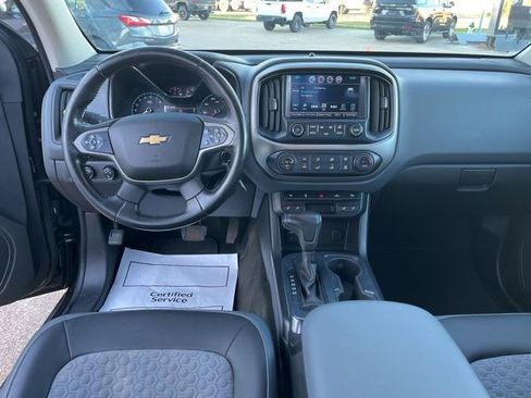 Used 2016 Chevrolet Colorado Z71 image 11