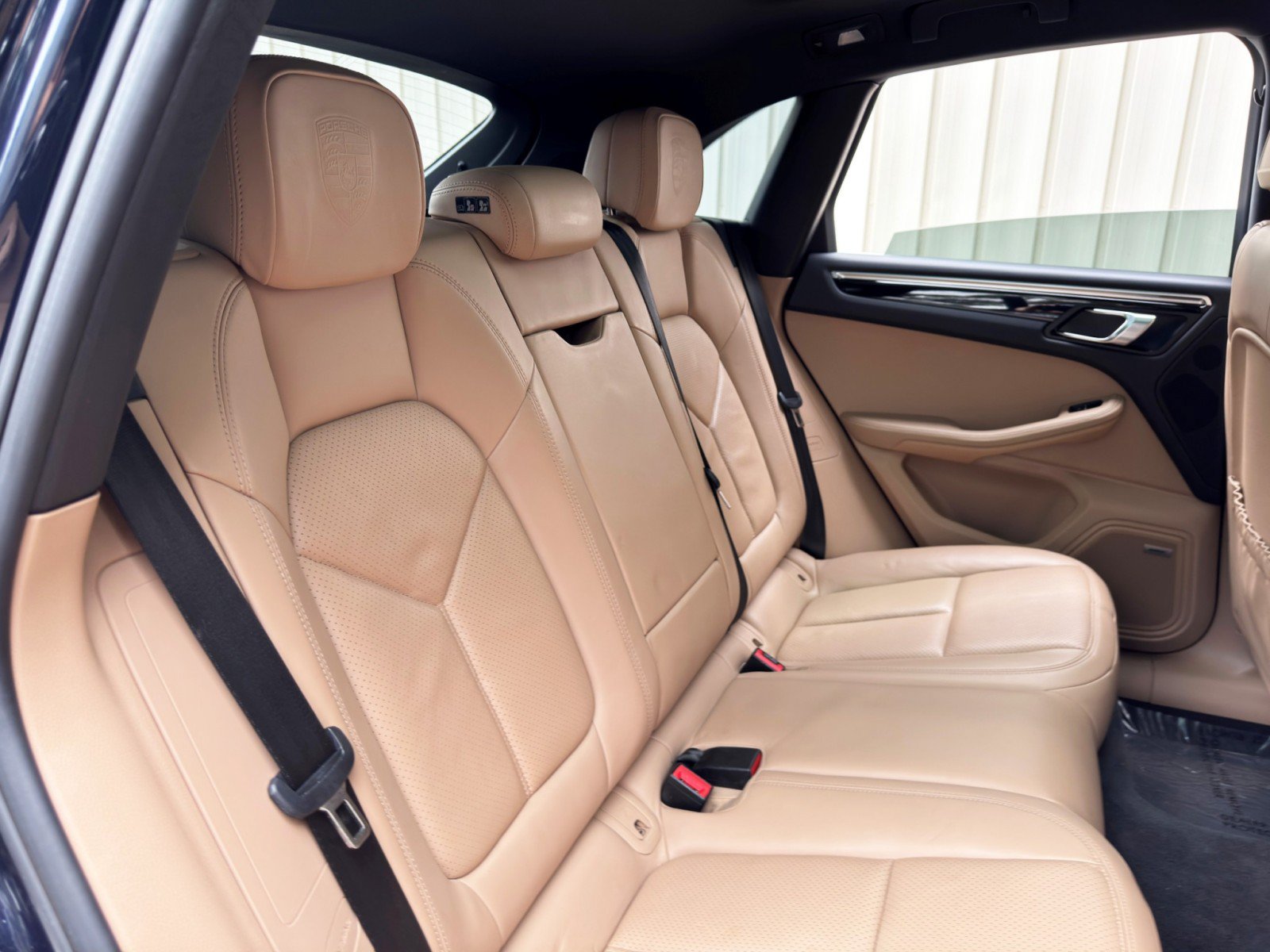 Used 2020 Porsche Macan S AWD/4WD image 40