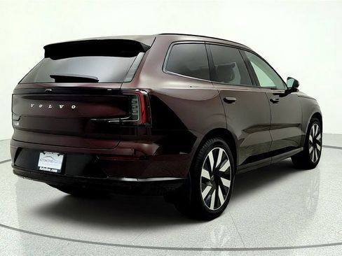 Used 2025 Volvo EX90 Ultra AWD/4WD image 5