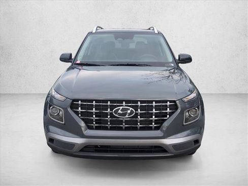 New 2026 Hyundai Venue SEL FWD image 6