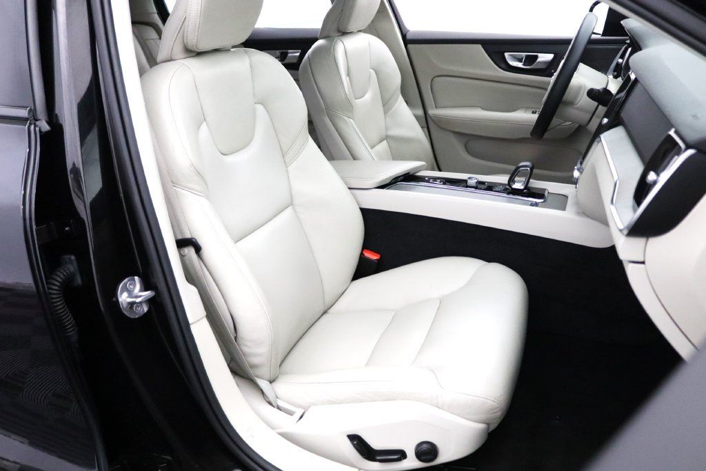 Used 2024 Volvo S60 B5 Plus AWD/4WD image 14