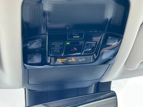 Used 2024 Lexus RX 350h w/ Convenience Package image 19