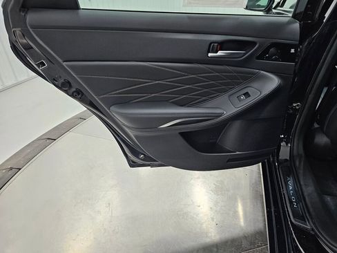 Used 2021 Toyota Avalon Limited w/ Advanced Safety Package image 24