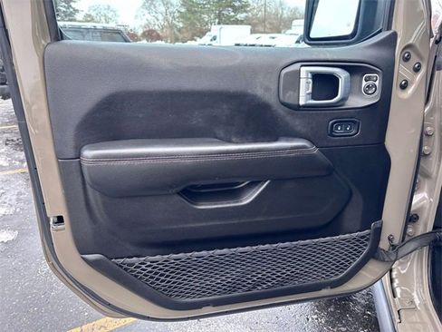 Used 2020 Jeep Gladiator Mojave image 12