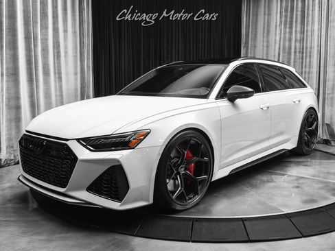 Used 2024 Audi RS 6 performance image 41