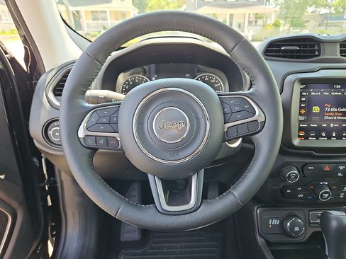 Used 2022 Jeep Renegade Limited w/ Sun, Sound & Wheels Group AWD/4WD image 21