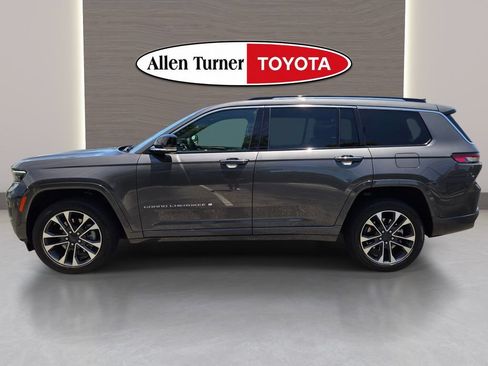 Used 2021 Jeep Grand Cherokee L Overland w/ Luxury Tech Group IV AWD/4WD image 10