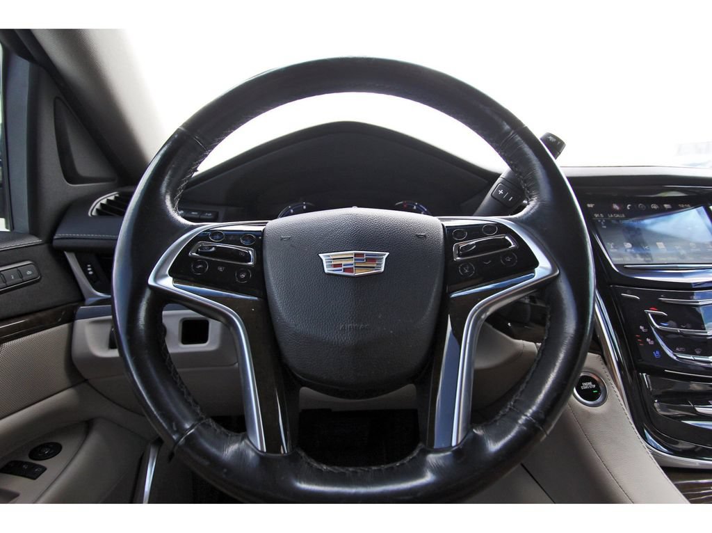 Used 2019 Cadillac Escalade Luxury RWD image 15