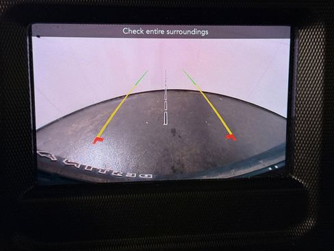 Used 2023 Jeep Wrangler Unlimited w/ Cold Weather Group image 19