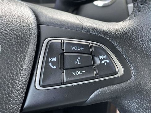 Certified 2019 Ford EcoSport SE image 10